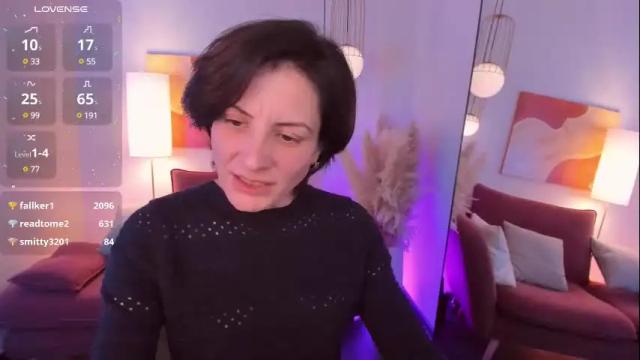Image 3 of loren_daze Stream on Chaturbate on 1 month ago