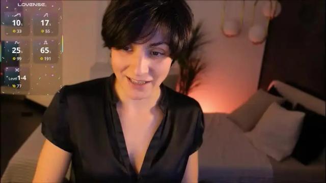 Image 7 of loren_daze Stream on Chaturbate on 1 month ago