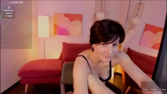 Image 8 of loren_daze Stream on Chaturbate on 1 month ago