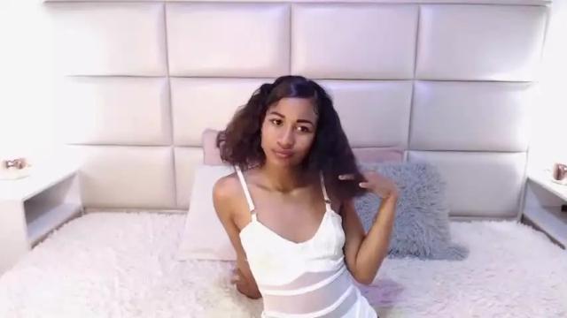 Image 2 of loren_stanford Stream on Chaturbate on 28 months ago