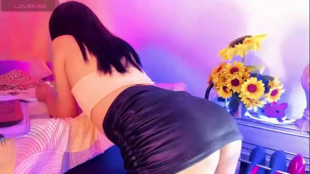 Image 12 of lorena_capelli_ Stream on Chaturbate on 1 month ago