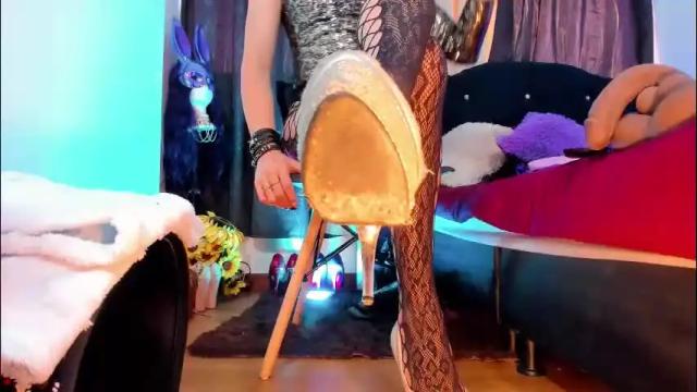 Image 8 of lorena_capelli_ Stream on Chaturbate on 3 days ago