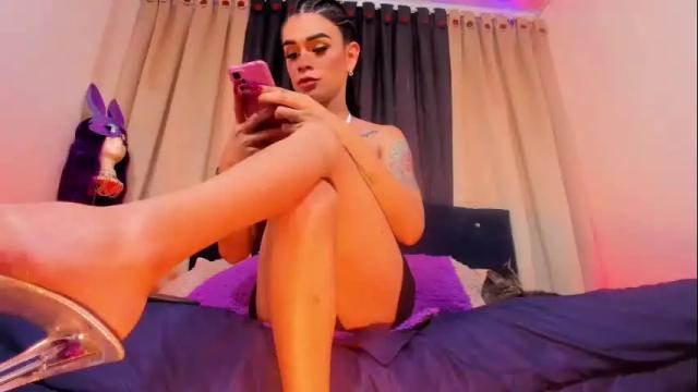 Image 6 of lorena_capelli_ Stream on Chaturbate on 1 month ago
