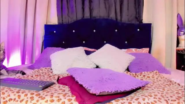 Image 10 of lorena_capelli_ Stream on Chaturbate on 25 days ago