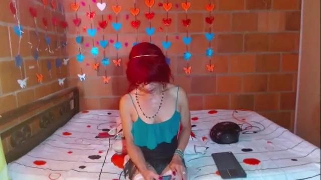 Image 2 of lorenacapelli Stream on Chaturbate on 1 month ago