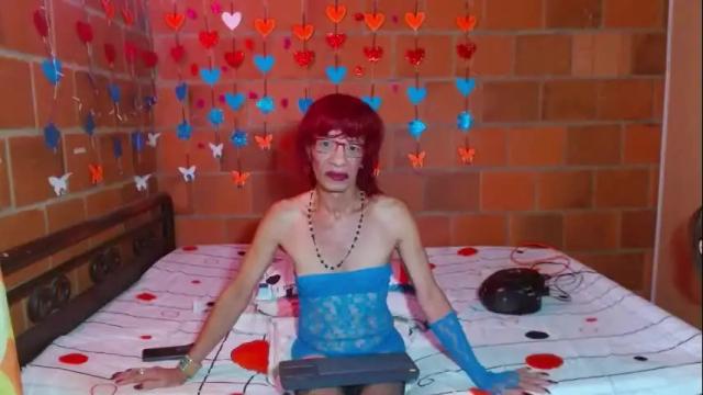 Image 12 of lorenacapelli Stream on Chaturbate on 1 month ago