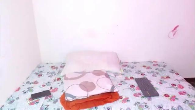 Image 2 of lorenacapelli Stream on Chaturbate on 2 months ago