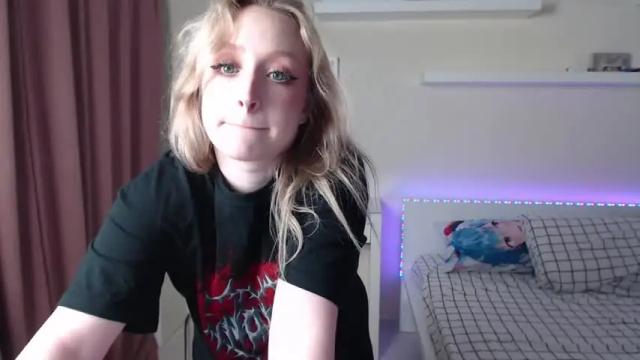 Image 3 of lorenadiamond Stream on Chaturbate on 19 months ago