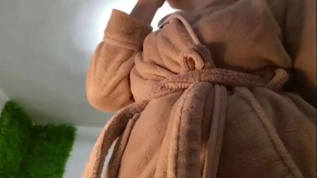 Image 7 of lorennameliyy Stream on Chaturbate on 1 month ago