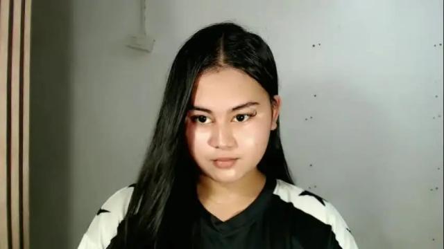 Image 12 of lorenpage_love Stream on Chaturbate on 17 days ago