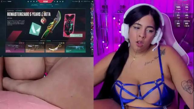 Image 3 of lorenspy_ Stream on Chaturbate on 1 month ago