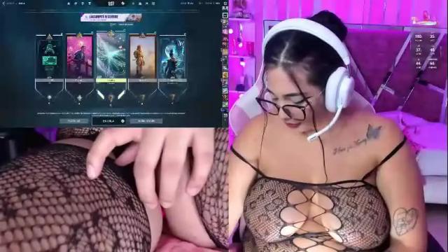 Image 7 of lorenspy_ Stream on Chaturbate on 19 days ago