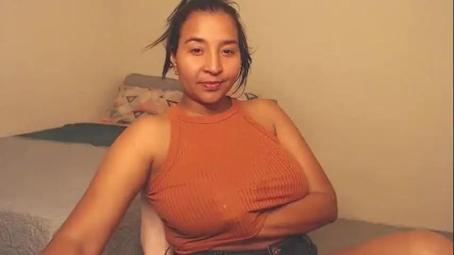 Thumbnail 1, loretta_'s Stream at Chaturbate, 4 months ago