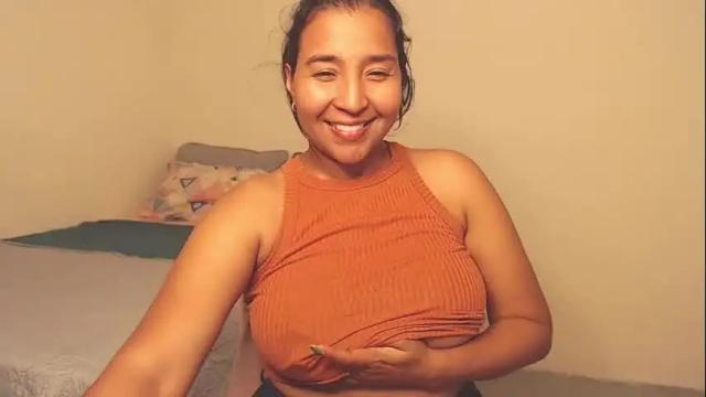 Image 12 of loretta_ Stream on Chaturbate on 4 months ago