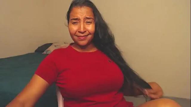 Image 2 of loretta_ Stream on Chaturbate on 2 months ago