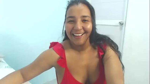 Image 2 of loretta_ Stream on Chaturbate on 1 month ago