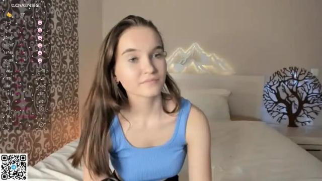Image 6 of lorettafairleigh Stream on Chaturbate on 12 months ago