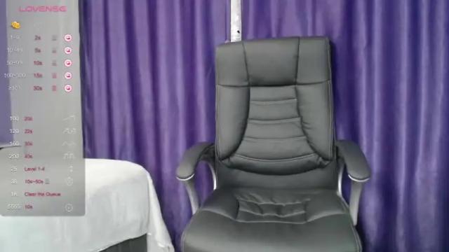 Image 7 of lorette23 Stream on Chaturbate on 14 months ago