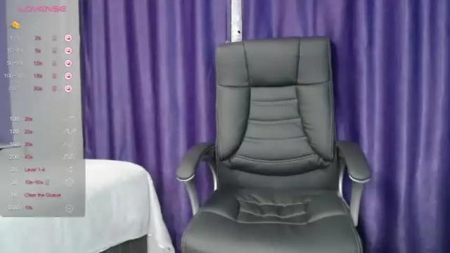 Image 8 of lorette23 Stream on Chaturbate on 14 months ago