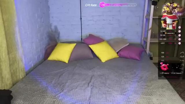 Image 3 of lori_juce Stream on Chaturbate on 18 months ago