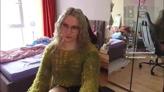 Image 11 of lori_myaf Stream on Chaturbate on 2 months ago