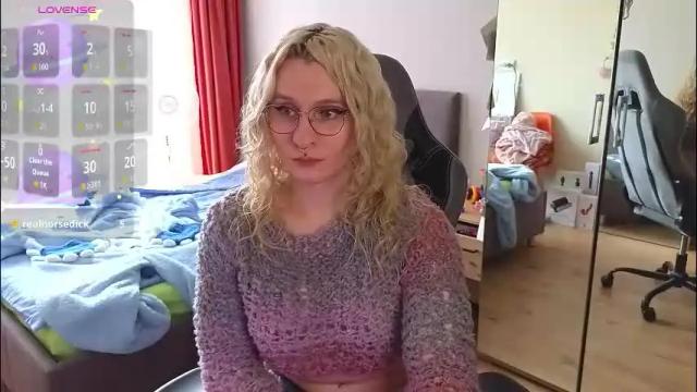 Image 2 of lori_myaf Stream on Chaturbate on 1 month ago