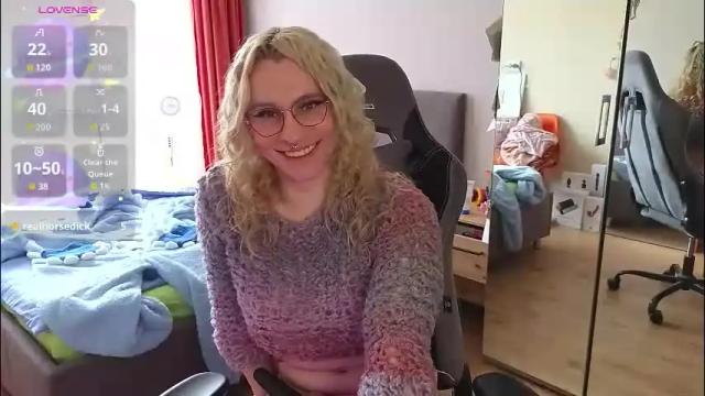 Image 3 of lori_myaf Stream on Chaturbate on 1 month ago