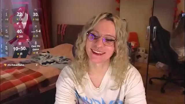 Image 6 of lori_myaf Stream on Chaturbate on 23 days ago