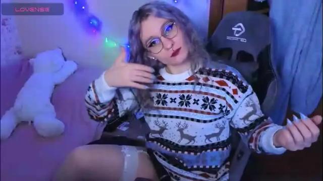 Image 6 of lori_myaf Stream on Chaturbate on 28 days ago