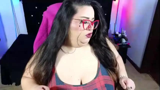 Image 2 of loriscohen3 Stream on Chaturbate on 1 month ago