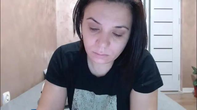 Image 4 of lorragrey Stream on Chaturbate on 1 month ago