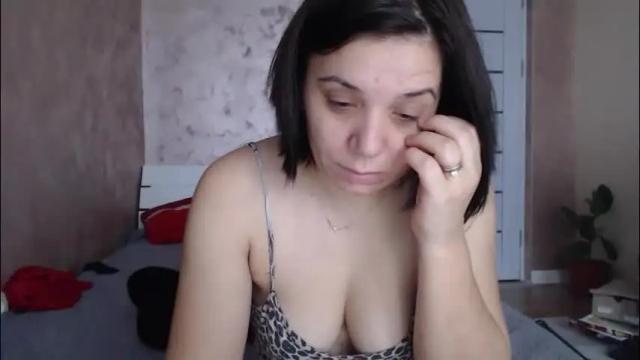 Image 7 of lorragrey Stream on Chaturbate on 1 month ago