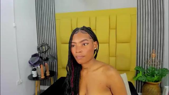 Image 11 of lorrewilliams Stream on Chaturbate on 2 months ago