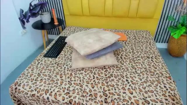 Image 10 of lorrewilliams Stream on Chaturbate on 10 days ago
