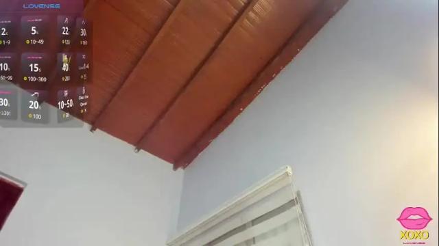 Image 2 of lou_rosse Stream on Chaturbate on 1 month ago