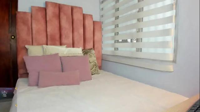 Image 2 of lou_rosse Stream on Chaturbate on 25 days ago
