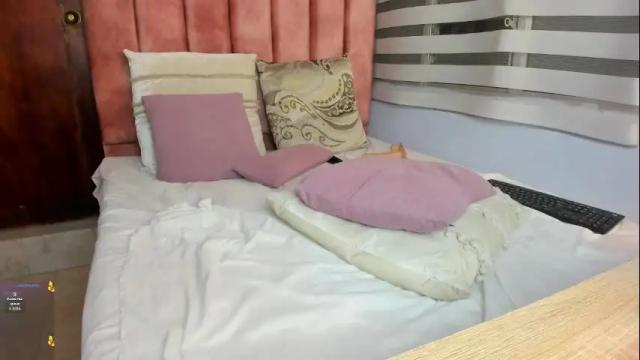 Image 11 of lou_rosse Stream on Chaturbate on 21 days ago