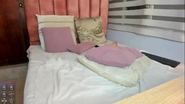 Image 7 of lou_rosse Stream on Chaturbate on 21 days ago