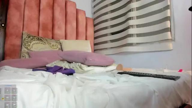 Image 8 of lou_rosse Stream on Chaturbate on 15 days ago