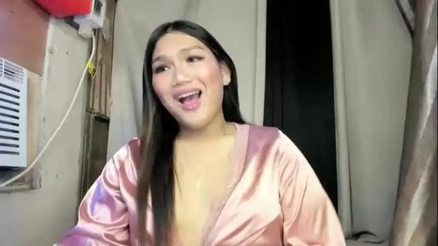 Image 7 of louheart Stream on Chaturbate on 10 days ago
