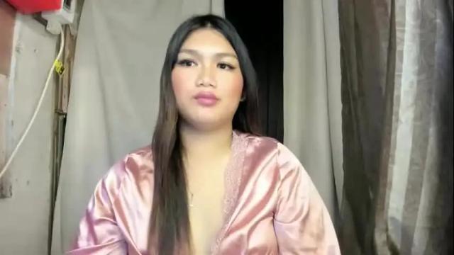 Image 2 of louheart Stream on Chaturbate on 8 days ago