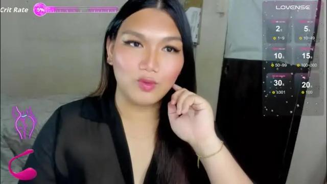 Image 2 of louheart Stream on Chaturbate on 1 month ago