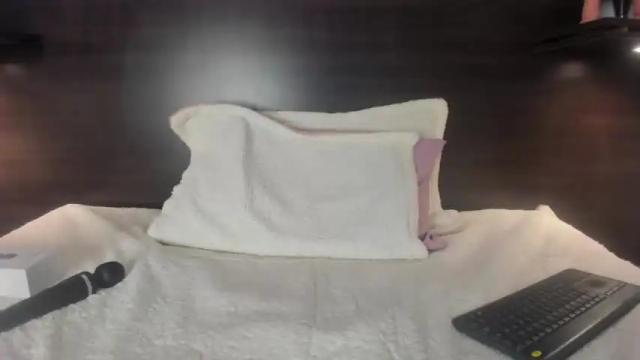 Image 6 of louis_charlotte Stream on Chaturbate on 13 months ago