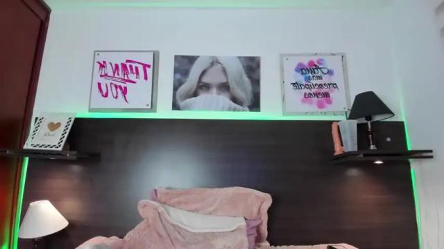 Image 6 of louis_charlotte Stream on Chaturbate on 13 months ago