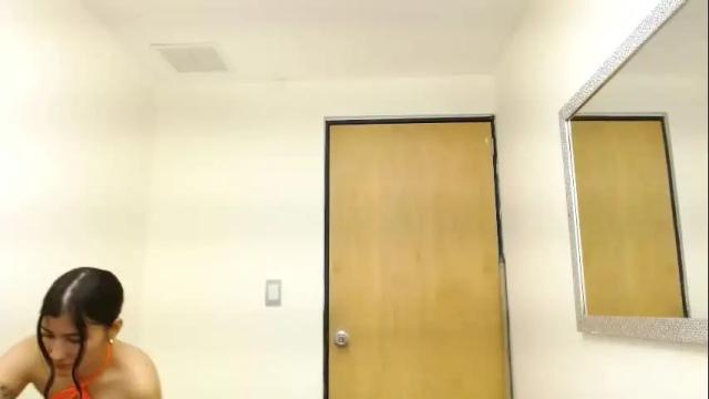 Image 7 of louis_k Stream on Chaturbate on 26 days ago