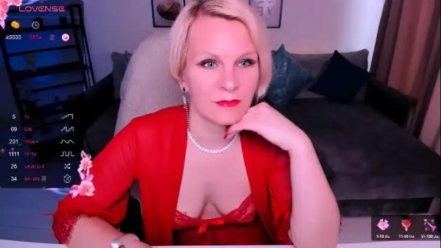 Image 2 of louisa_bay Stream on Chaturbate on 22 days ago