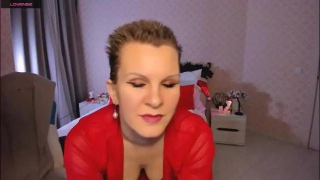 Image 4 of louisa_bay Stream on Chaturbate on 1 month ago