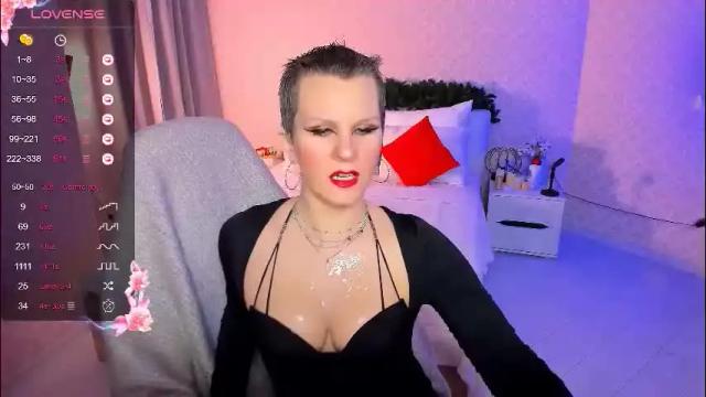 Image 7 of louisa_bay Stream on Chaturbate on 19 days ago