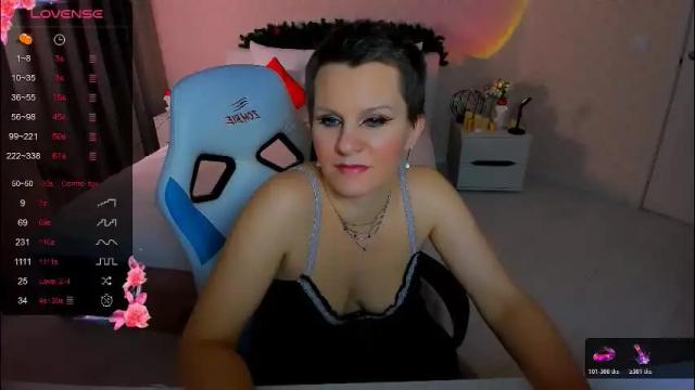 Image 11 of louisa_bay Stream on Chaturbate on 18 days ago