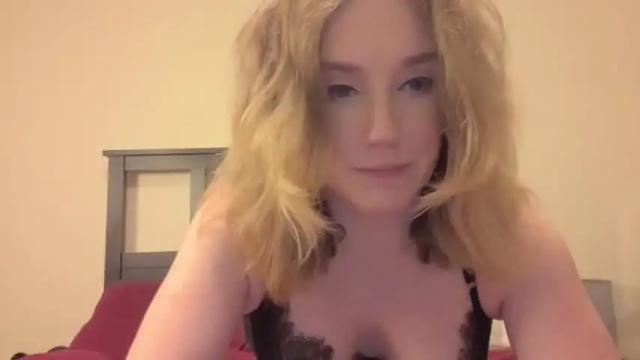 Image 4 of louise1992665946 Stream on Chaturbate on 20 months ago
